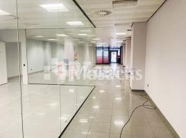 Local comercial, 274 m²