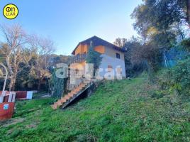 Casa (unifamiliar aïllada), 256.00 m², prop de bus i tren, seminou