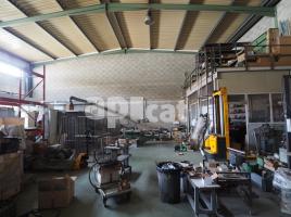 For rent industrial, 300.00 m²