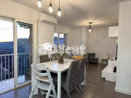 Flat, 90.00 m², near bus and train