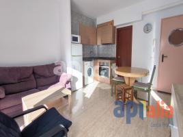 Apartament, 40.00 m², 九成新, Avenida Catalunya