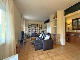  (xalet / torre), 212.00 m², Calle Font Castanyer