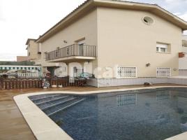  (xalet / torre), 253.00 m², Calle de Walt Disney, 1B