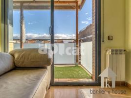 Àtic, 93 m², fast neu, Zona