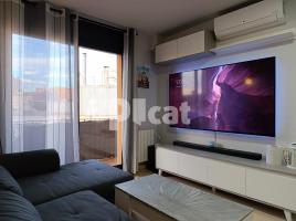 Pis, 58.00 m², حافلة قرب والقطار, جديد تقريبا, Calle de Sabadell