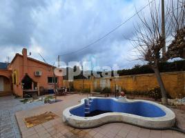 Houses (villa / tower), 220.00 m², Carretera N-420