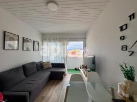 Piso, 60.00 m², cerca de bus y tren