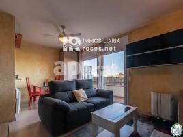 Apartament, 40 m², Zona