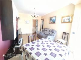 Apartamento, 75.00 m², cerca de bus y tren, Calle Tobias, 3