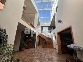 Casa (chalet / torre), 450.00 m², seminuevo, Calle Calle de Sant Fruitós