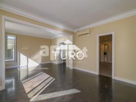 Piso, 180 m², Zona