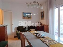 Flat, 111 m², Zona