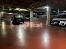 For rent parking, 14.00 m², Calle de Jacint Verdaguer