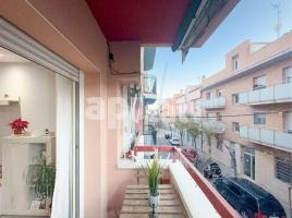 Pis, 97.00 m², prop de bus i tren, Calle de Bonavista