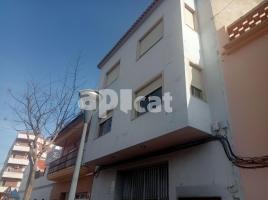 Casa (unifamiliar adosada), 388.00 m²