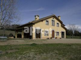 Houses (country house), 350.00 m², near bus and train