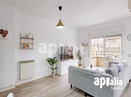 Flat, 107.00 m², near bus and train