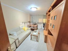 Piso, 69.00 m², cerca de bus y tren, Salesianos