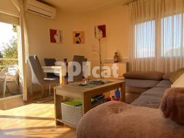 Flat, 69.00 m², near bus and train