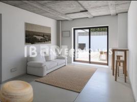 New home - Flat in, 60.74 m², near bus and train, new