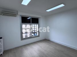 Alquiler oficina, 63.00 m², cerca de bus y tren, Ronda de la Universitat, 7