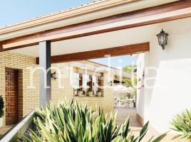 Hotel, 639.00 m²
