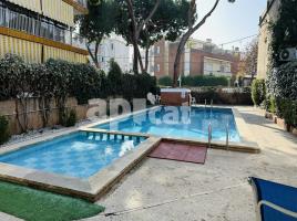 Piso, 50.00 m², cerca de bus y tren