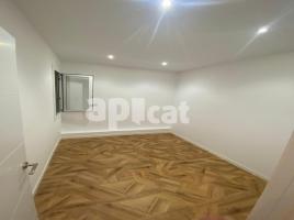 Piso, 105.00 m², cerca de bus y tren