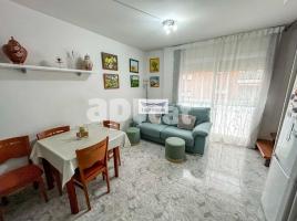 Apartamento, 51.00 m², cerca de bus y tren, seminuevo, Fenals