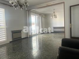 Casa (unifamiliar adossada), 344.00 m², prop de bus i tren