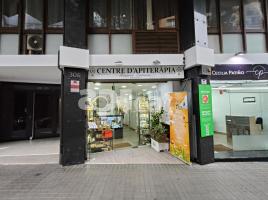 For rent business premises, 60.00 m², near bus and train, Calle de Galileu, 306