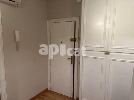 Flat, 100.00 m², close to bus and metro, Calle Nobel 