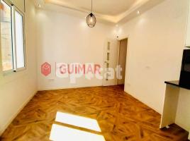 Piso, 98.00 m², cerca de bus y tren