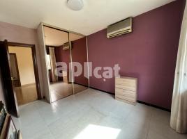 Pis, 71.00 m², prop de bus i tren, Calle Calle de la Jota