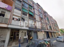 Piso, 62.00 m², cerca de bus y tren