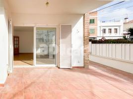 Piso, 173.00 m², cerca de bus y tren