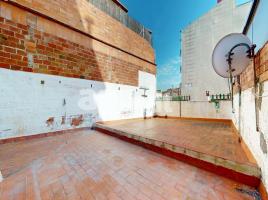 Piso, 68.00 m², cerca de bus y tren