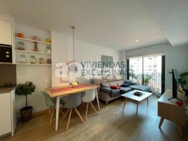 Pis, 64.00 m², prop de bus i tren, seminou, Metro (L3) Poble Sec