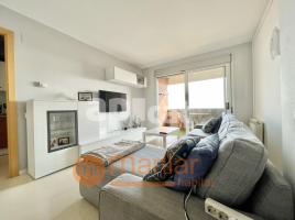 Flat, 81.00 m², near bus and train, almost new, Calle d'Aiguablava