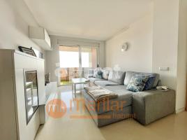 Flat, 81.00 m², near bus and train, almost new, Calle d'Aiguablava