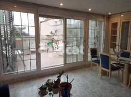 Attic, 76.00 m², near bus and train, Calle de Terra Baixa