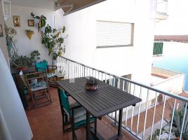 Flat, 109.00 m², near bus and train