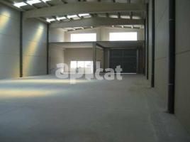 租 , 671.00 m²