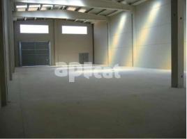 租 , 671.00 m²