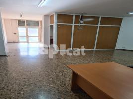 Lloguer local comercial, 132.00 m²
