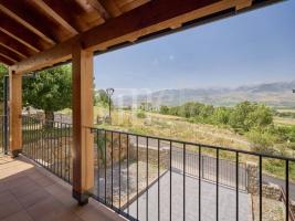 Unifamiliar adossada, 167.00 m², جديد تقريبا