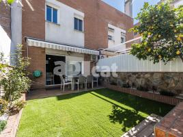 Casa (unifamiliar adossada), 212.00 m²