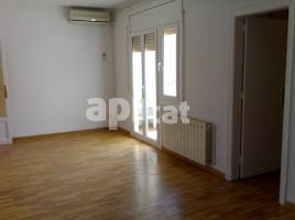 Pis, 111.00 m²