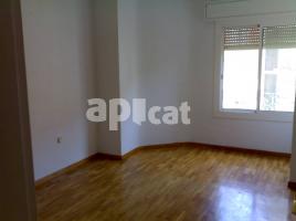 Pis, 111.00 m²