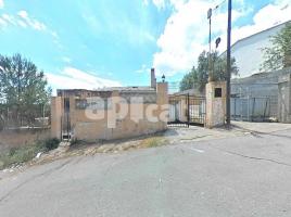 Casa (unifamiliar aislada), 190.00 m², cerca de bus y tren